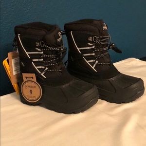 Magellan Toddler Boys Winter Boot - Size 9